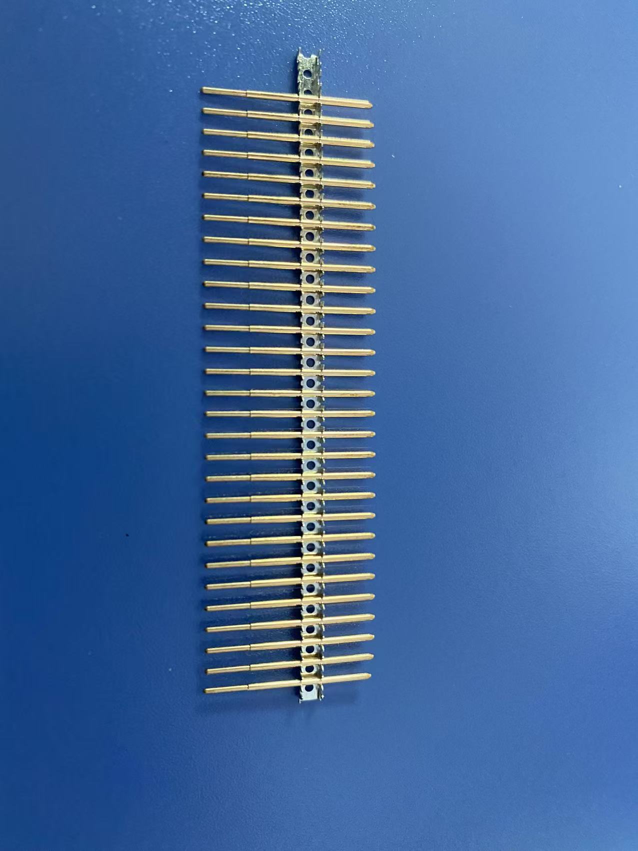 圓針料帶雙尺寸（0.76/0.6）定制，專業(yè)電子導針供應商